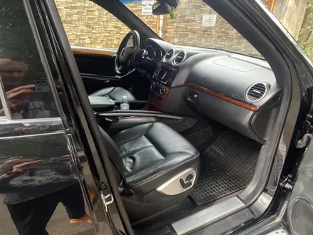 Mercedes-Benz GL 450 2007 года за 6 500 000 тг. в Алматы – фото 12