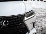 Lexus LX 570 2021 годаүшін68 500 000 тг. в Алматы – фото 3