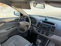 Toyota Camry 2005 года за 5 500 000 тг. в Караганда – фото 14