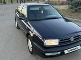 Volkswagen Vento 1995 года за 2 550 000 тг. в Алматы