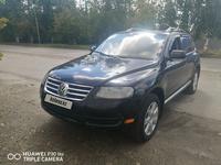 Volkswagen Touareg 2006 годаfor3 500 000 тг. в Усть-Каменогорск