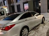 Hyundai Sonata 2010 годаfor5 500 000 тг. в Астана – фото 5