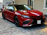 Toyota Camry 2021 года за 21 000 000 тг. в Алматы