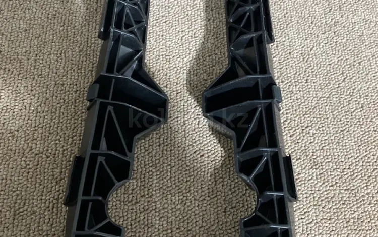 Крепления переднего бампера — Lexus RX300 2003-2008 за 4 000 тг. в Алматы