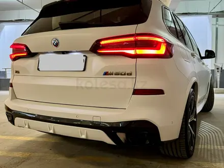 BMW X5 2022 года за 49 000 000 тг. в Алматы – фото 17