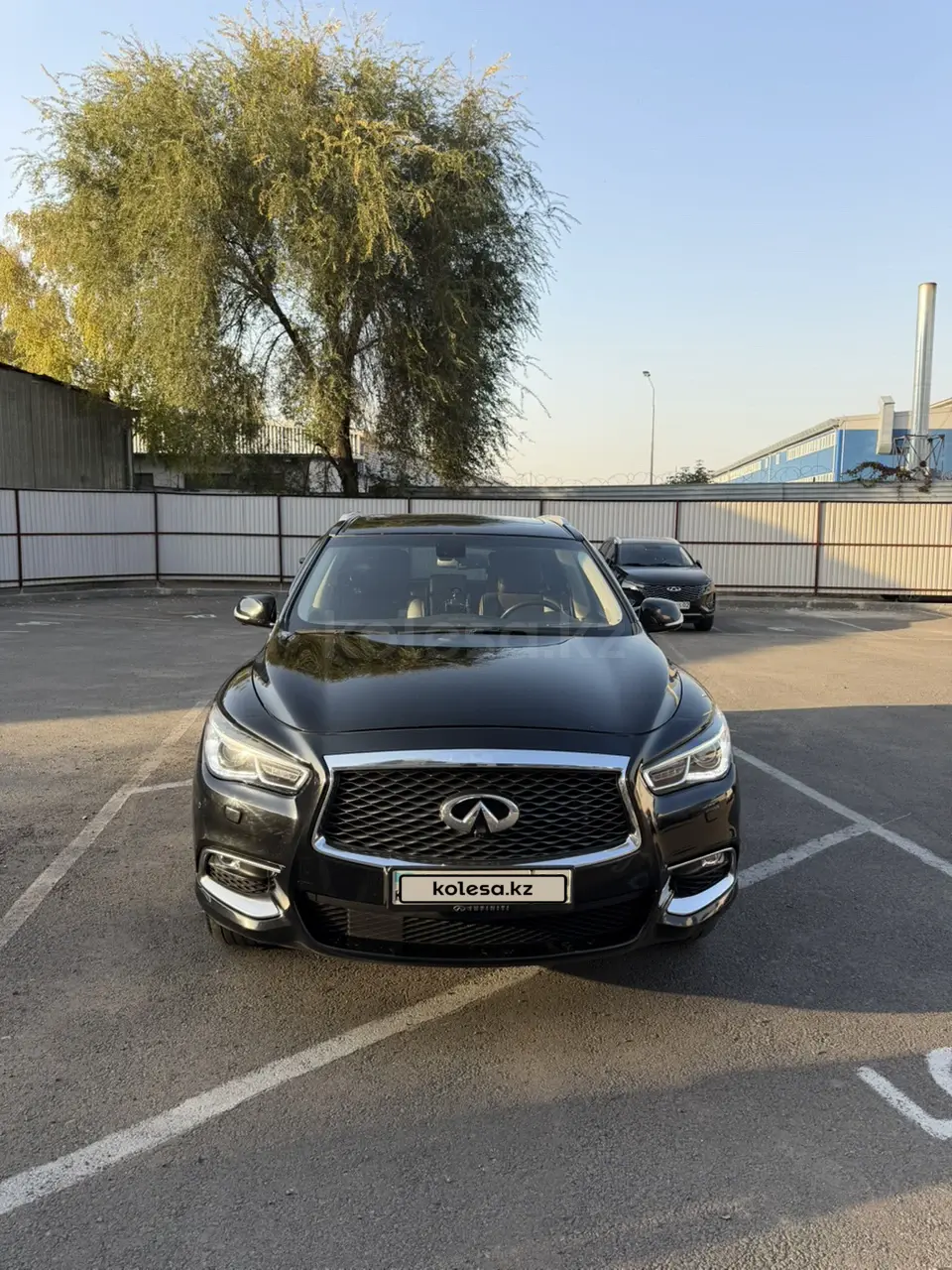 Инфинити QX60, 2017