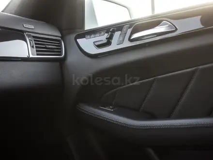Mercedes-Benz GL 350 2015 годаүшін22 000 000 тг. в Алматы – фото 20