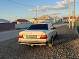 Mercedes-Benz E 230 1991 года за 1 300 000 тг. в Кызылорда – фото 4