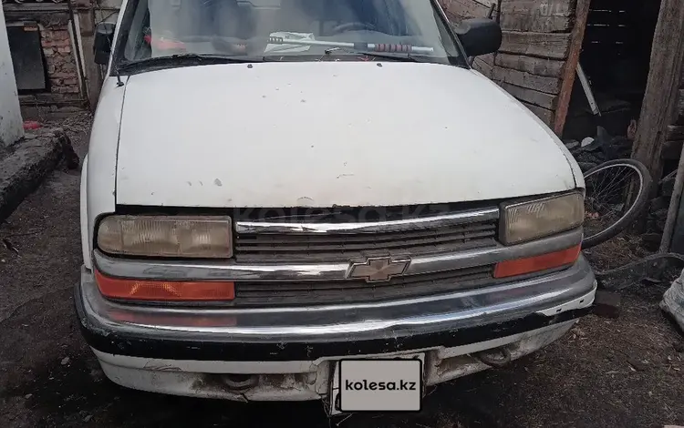 Chevrolet Blazer 1998 годаүшін1 500 000 тг. в Караганда