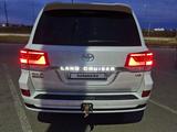 Toyota Land Cruiser 2021 года за 39 000 000 тг. в Уральск – фото 4