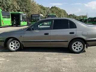 Toyota Carina E