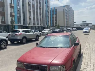 Audi 80
