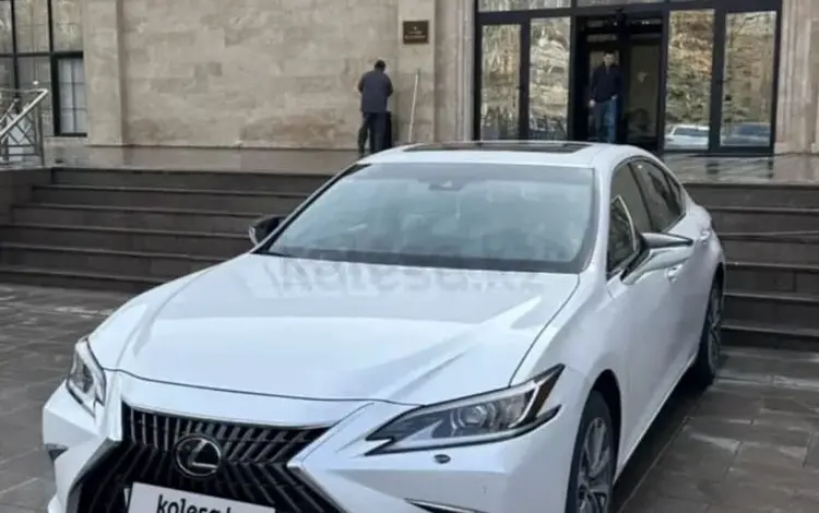 Lexus ES 250 2022 годаүшін25 000 000 тг. в Шымкент