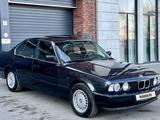 BMW 518 1988 года за 650 000 тг. в Алматы