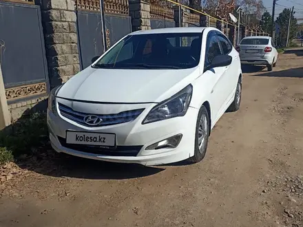 Hyundai Solaris 2014 года за 5 100 000 тг. в Алматы – фото 3