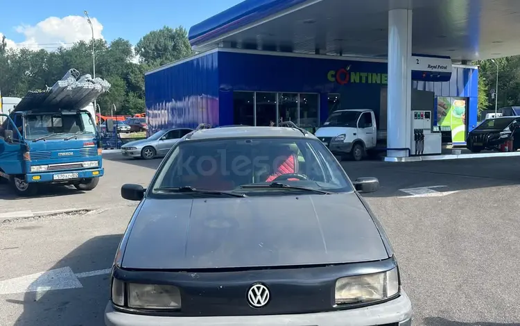 Volkswagen Passat 1989 года за 900 000 тг. в Алматы