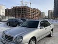Mercedes-Benz E 230 1997 года за 1 800 000 тг. в Астана – фото 2