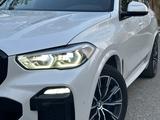 BMW X5 2019 года за 28 500 000 тг. в Астана – фото 3