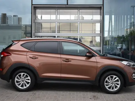 Hyundai Tucson Travel 2.0 AT 4WD 2017 года за 8 990 000 тг. в Астана – фото 6