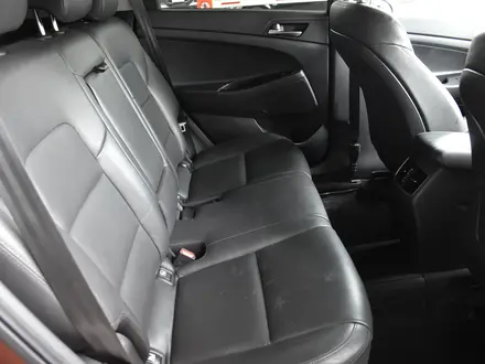 Hyundai Tucson Travel 2.0 AT 4WD 2017 года за 8 990 000 тг. в Астана – фото 11