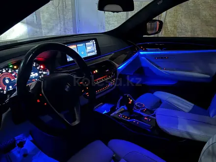 BMW 540 2018 года за 20 500 000 тг. в Шымкент – фото 12