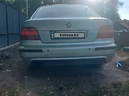 BMW 523 1998 года за 3 100 000 тг. в Караганда – фото 4