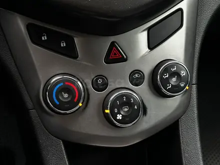 Chevrolet Aveo 2014 года за 2 800 000 тг. в Актобе – фото 8
