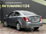 Chevrolet Aveo 2014 годаүшін2 800 000 тг. в Актобе – фото 4