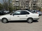 BMW 520 1993 года за 2 300 000 тг. в Алматы – фото 5