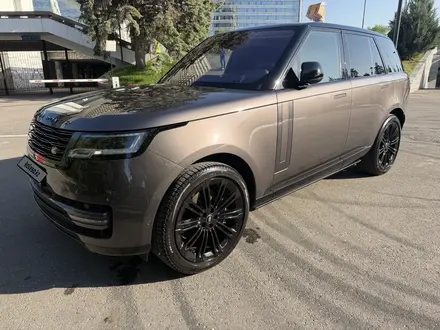 Land Rover Range Rover 2022 года за 88 000 000 тг. в Алматы – фото 3