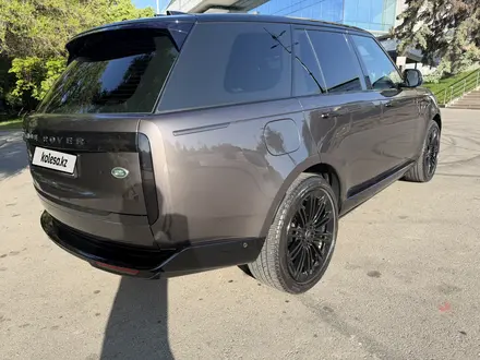 Land Rover Range Rover 2022 года за 88 000 000 тг. в Алматы – фото 8