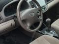 Toyota Camry 2002 годаfor3 400 000 тг. в Семей – фото 8