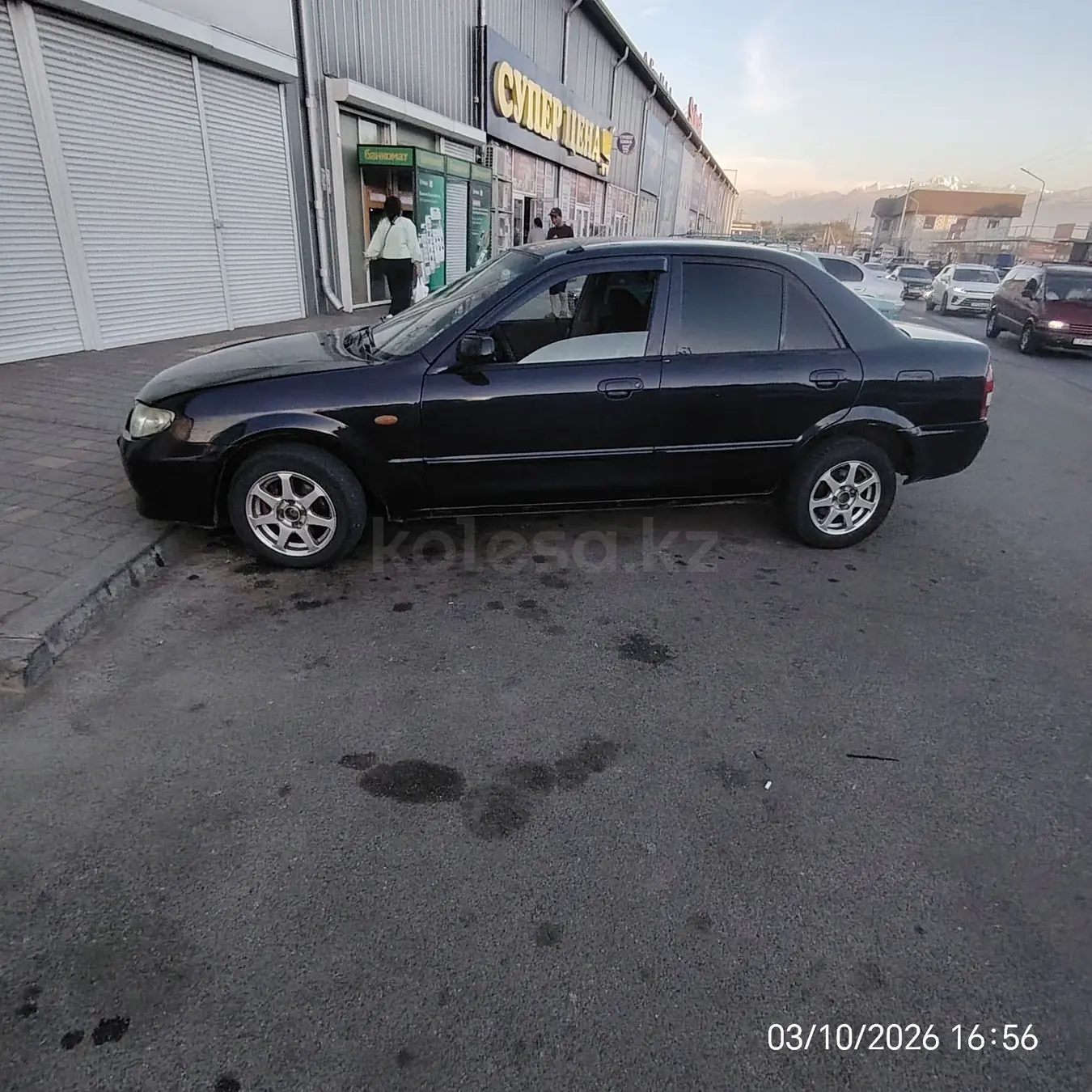 Mazda 323, 2002