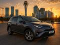 Toyota RAV4 2018 года за 11 500 000 тг. в Алматы – фото 2