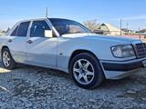 Mercedes-Benz E 220 1992 годаfor2 000 000 тг. в Кызылорда