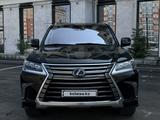 Lexus LX 570 2018 года за 48 000 000 тг. в Актобе