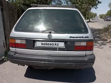 Volkswagen Passat 1991 года за 1 300 000 тг. в Семей – фото 2