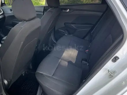Hyundai Accent 2022 года за 7 654 321 тг. в Караганда – фото 35