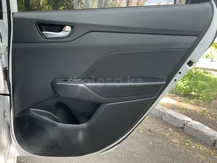 Hyundai Accent 2022 года за 7 654 321 тг. в Караганда – фото 43