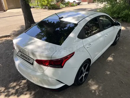 Hyundai Accent 2022 года за 7 654 321 тг. в Караганда – фото 7