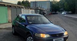 Opel Vectra 1996 года за 1 450 000 тг. в Караганда – фото 2