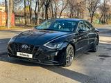 Hyundai Sonata 2022 годаүшін13 000 000 тг. в Алматы