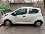 Chevrolet Spark 2013 годаүшін3 800 000 тг. в Алматы – фото 2