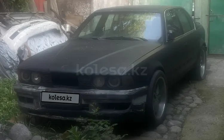 BMW 735 1992 годаүшін1 000 000 тг. в Алматы