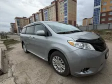 Toyota Sienna, 2013