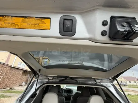 Toyota Sienna 2013 года за 8 200 000 тг. в Уральск – фото 7