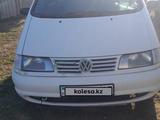 Volkswagen Sharan 1998 года за 2 500 000 тг. в Уральск