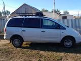 Volkswagen Sharan 1998 года за 2 500 000 тг. в Уральск – фото 2