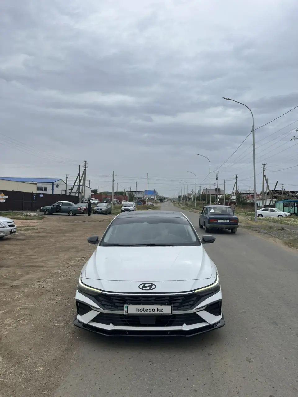 Hyundai Elantra, 2024