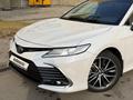 Toyota Camry 2021 года за 16 500 000 тг. в Алматы – фото 11